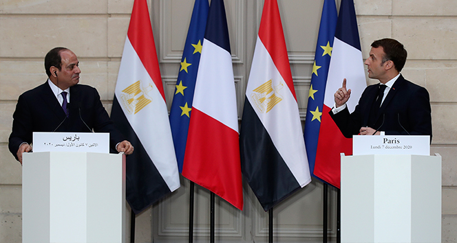 Macron, Elysee'de Mısır Devlet Başkanı Sisi'yi ağırladı