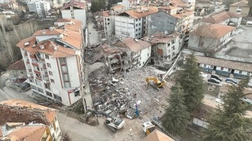 Malatya'da 132 bin bağımsız bölüm yıkık, acil yıkılacak ya da ağır hasarlı tespit edildi