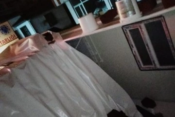 Malatya&rsquo;da sağanak yağış sonrası konteynerin tavanı &ccedil;&ouml;kt&uuml;