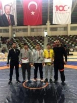Malatyalı güreşçilerin Türkiye Şampiyonası sevinci
