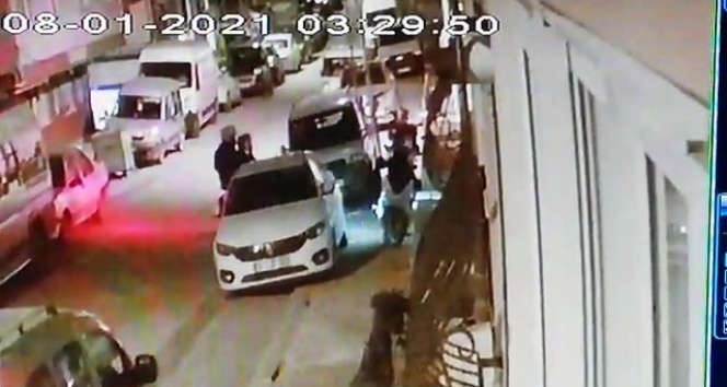 Maltepe'de dakikalar içerisinde motosiklet hırsızlığı