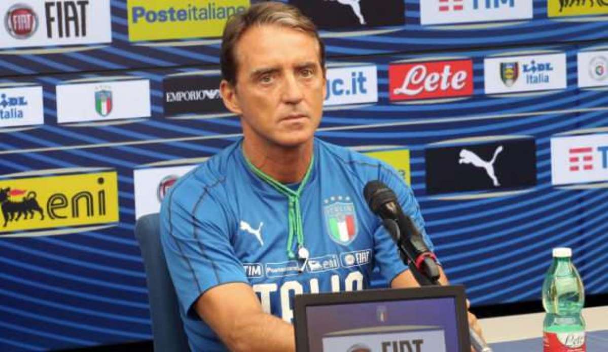 Mancini'nin büyük başarısı! Yenilmeyi unuttu...