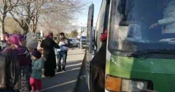 Manisa Büyükşehir Belediyesinin otobüsleri depremzedelerin hizmetinde