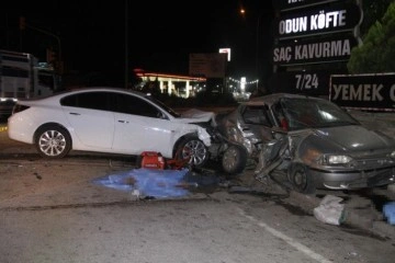 Manisa'da alkollü ve ehliyetsiz sürücünün karıştığı kazada 4 kişi öldü, 2 kişi ağır yaralandı