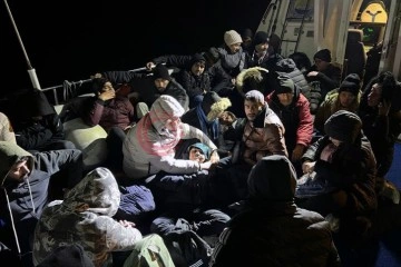 Marmaris ve Datça’da 80 düzensiz göçmen kurtarıldı