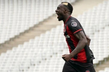 Mbaye Diagne&rsquo;den hattrick