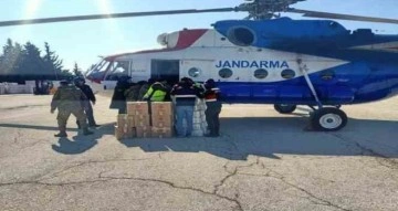 Mehmetçik 532 köye helikopter ile yardım malzemesi ulaştırıldı