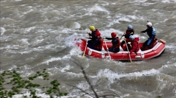 Melen &Ccedil;ayı'nda rafting sezonu a&ccedil;ıldı