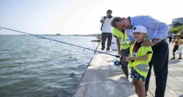 Mersin’de ’Ba’balık balık tutma yarışması’ gerçekleştirildi