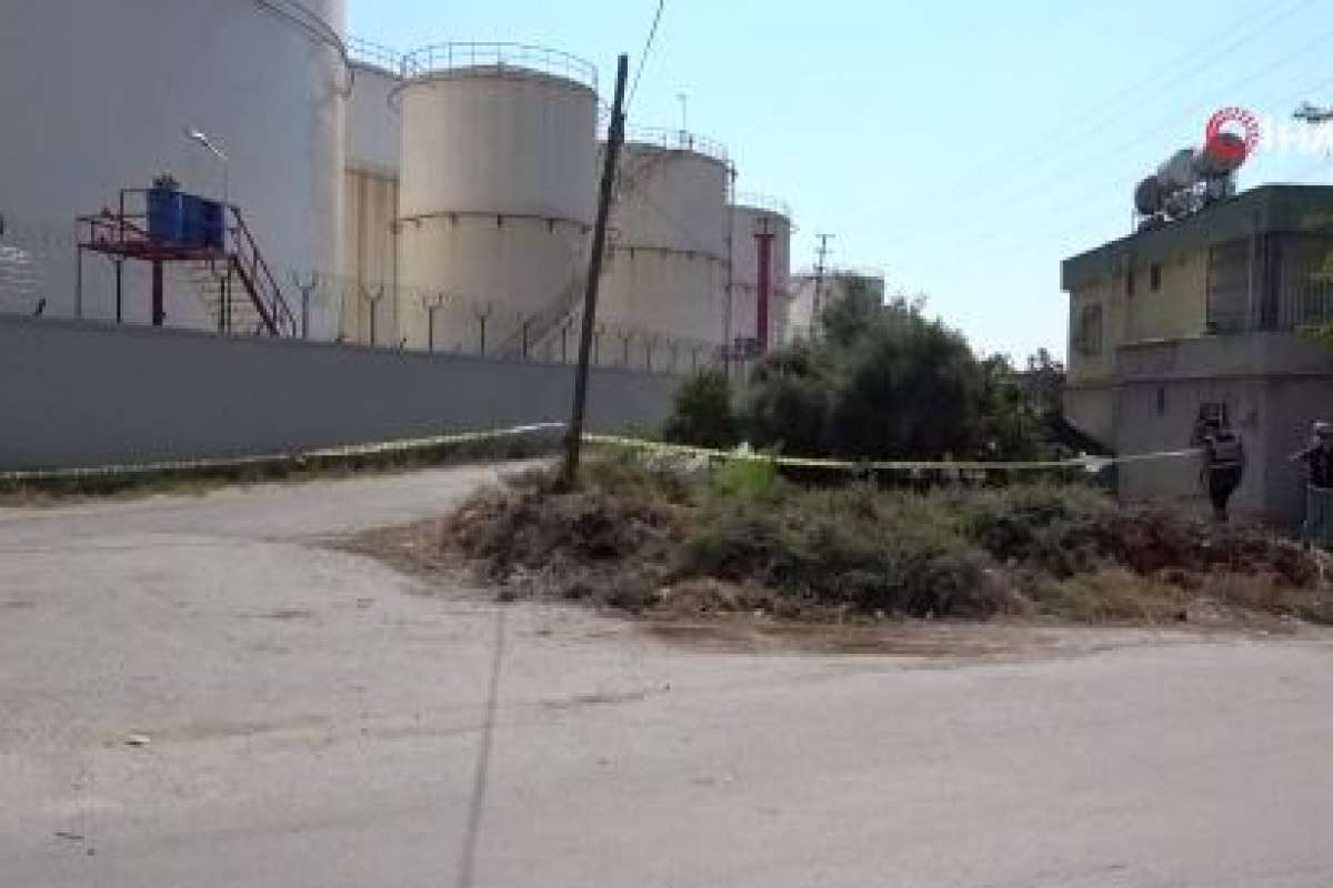 Mersin'de korkutan patlama, drone petrol tankına çarptı