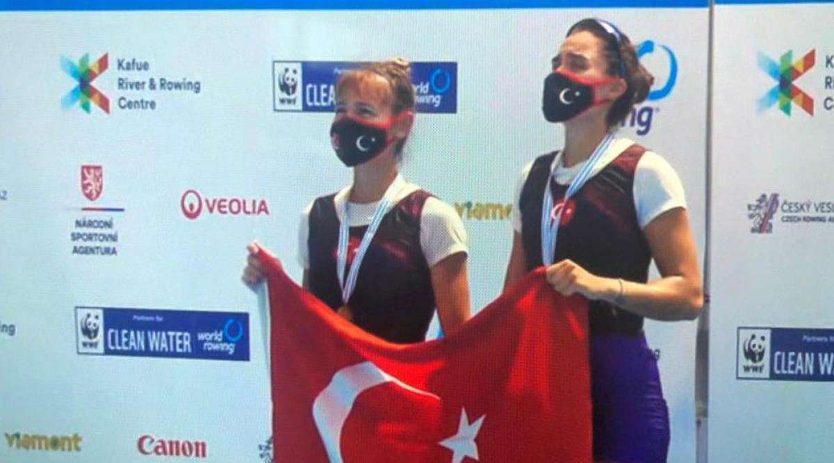 Mervenur Uslu-Elis Özbay ikilisinden Çekyada altın madalya!