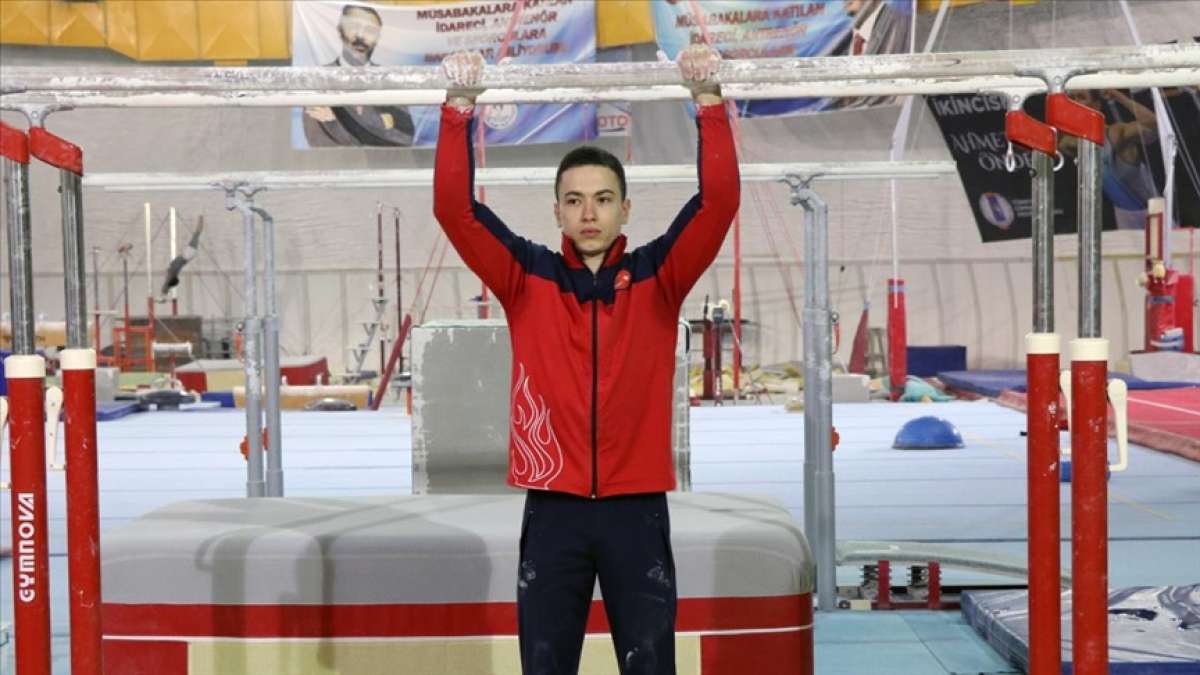 Milli cimnastikçi Ahmet Önder olimpiyatlarda madalya hedefine kilitlendi