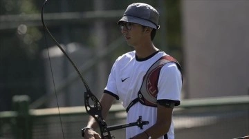 Milli ok&ccedil;u Mete Gazoz'dan bronz madalya