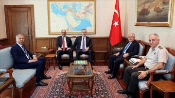 Milli Savunma Bakanı Güler, Dışişleri Bakanı Fidan ve İçişleri Bakanı Yerlikaya bir araya geldi