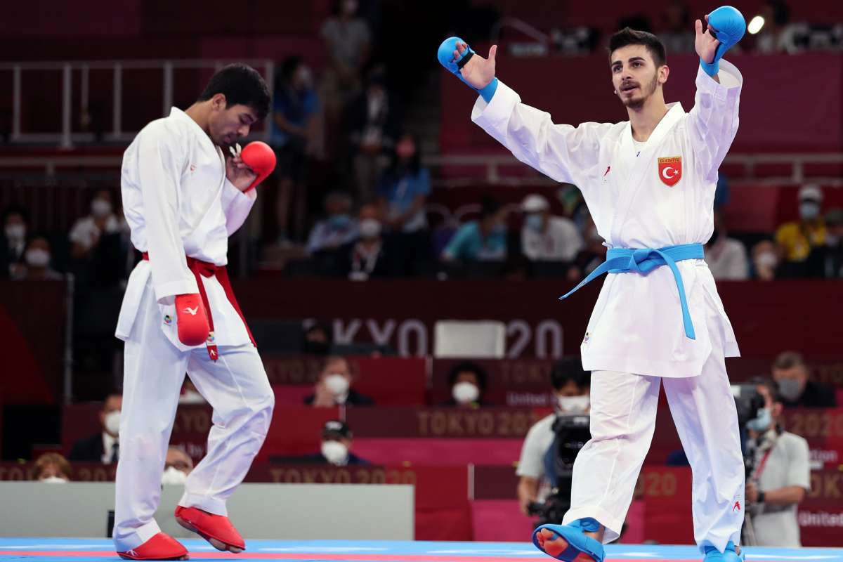 Milli sporcumuz Eray Şamdan gümüş madalya kazandı