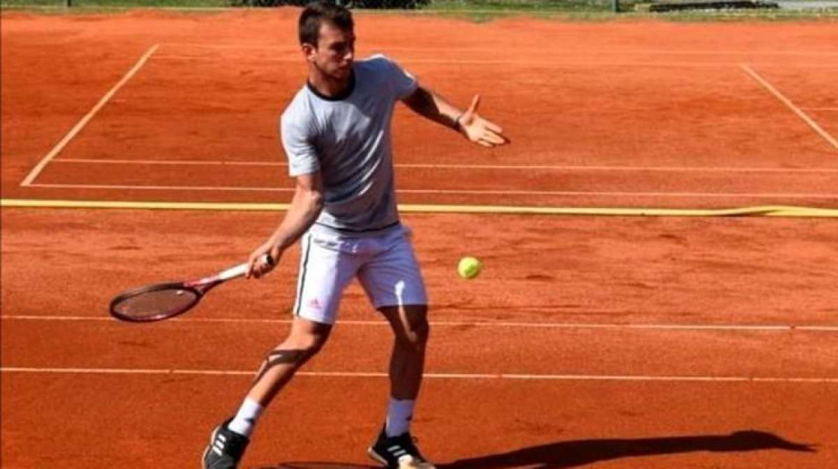 Milli tenisçi Ergi Kırkın, Almanyada düzenlenen turnuvada şampiyon...