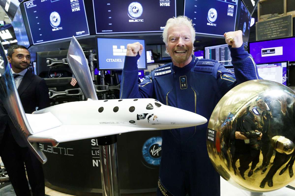 Milyarderlerin uzay yarışı: Branson, Bezos'tan önce uzaya gidecek