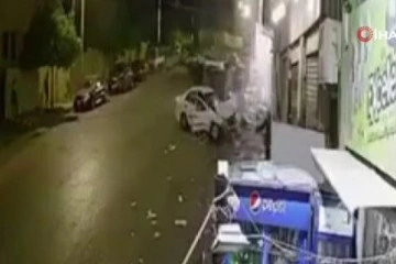 Minibüs park halindeki araca çarparak yayları ezdi: 2 ölü, 6 yaralı