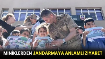 Miniklerden jandarmaya anlamlı ziyaret