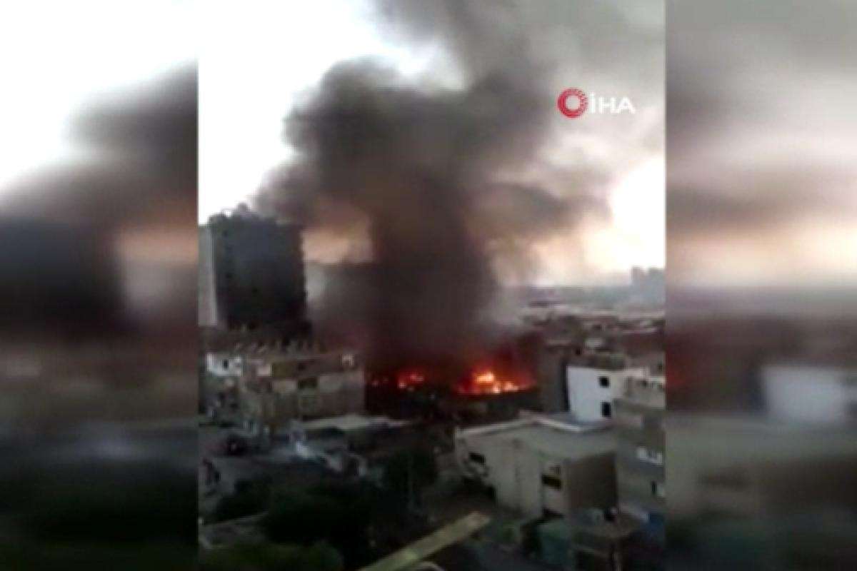 Mısır'da çeyiz pazarında yangın: 1 ölü, 5 yaralı