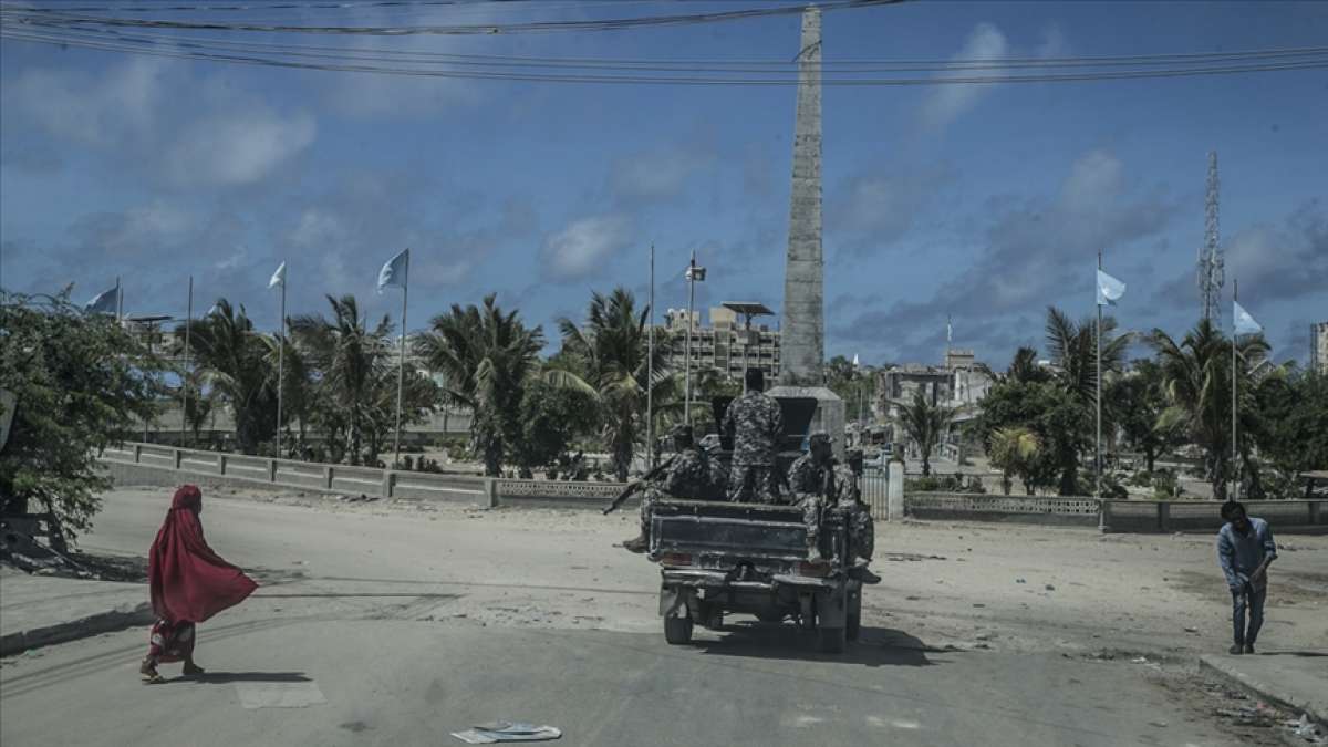 Mogadişu'da cumhurbaşkanı adaylarının kaldığı otel çevresinde çatışma