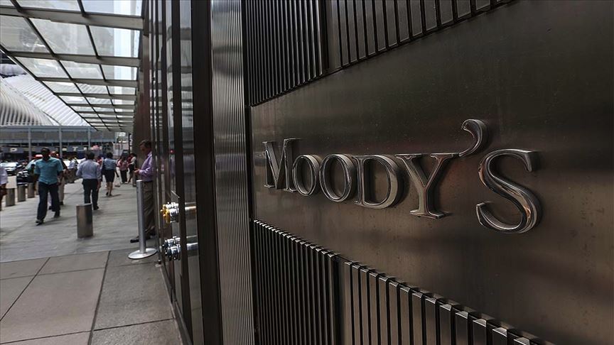 Moody’s: Küresel ekonomik toparlanma artan Kovid-19 vakalarının tehdidi altında