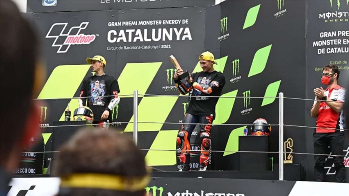 Moto3 Dünya Şampiyonası'nda ilk podyum sevincini yaşayan Deniz Öncü'nün hedefi, MotoGP şam