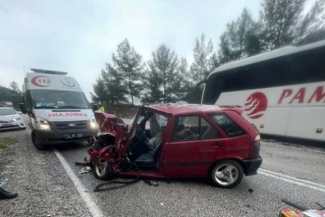 Muğla’da yolcu otobüsü ile otomobil çarpıştı: 2 ölü
