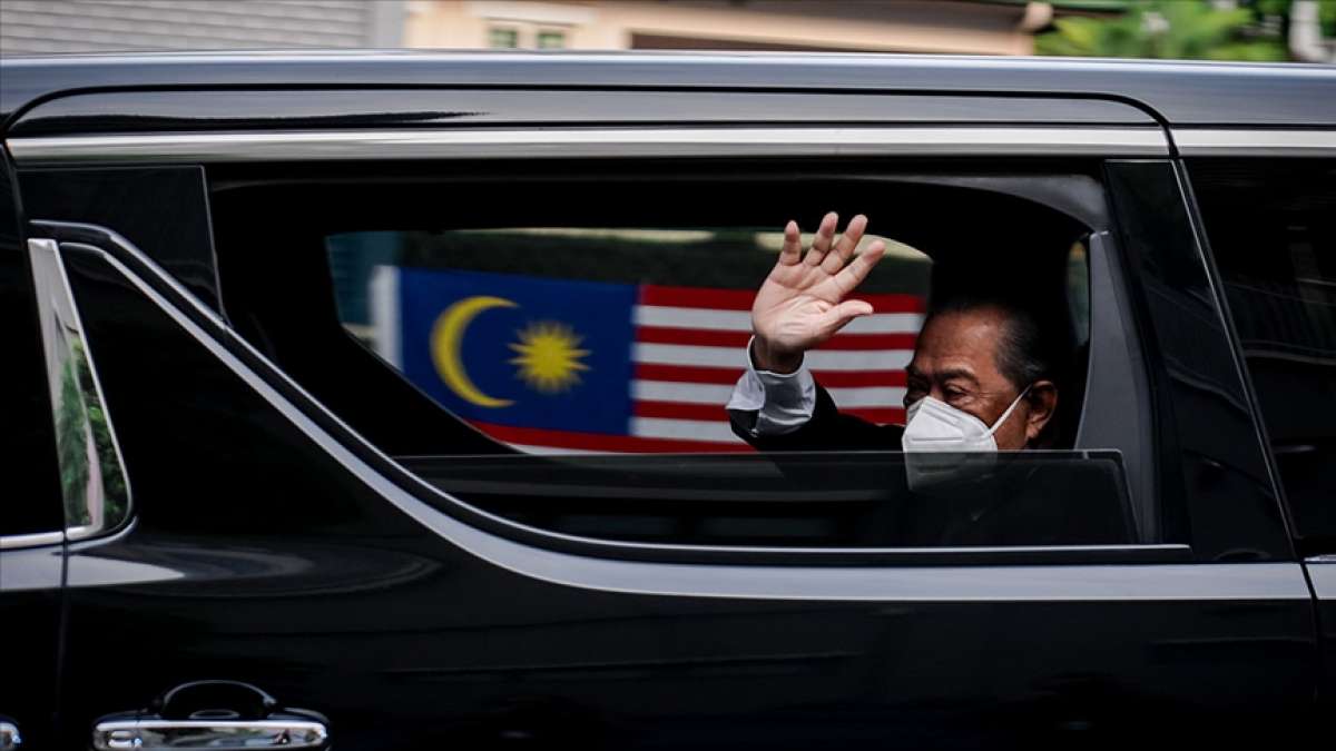 Muhyiddin Yasin'in istifasının ardından Malezya yeni başbakanını arıyor
