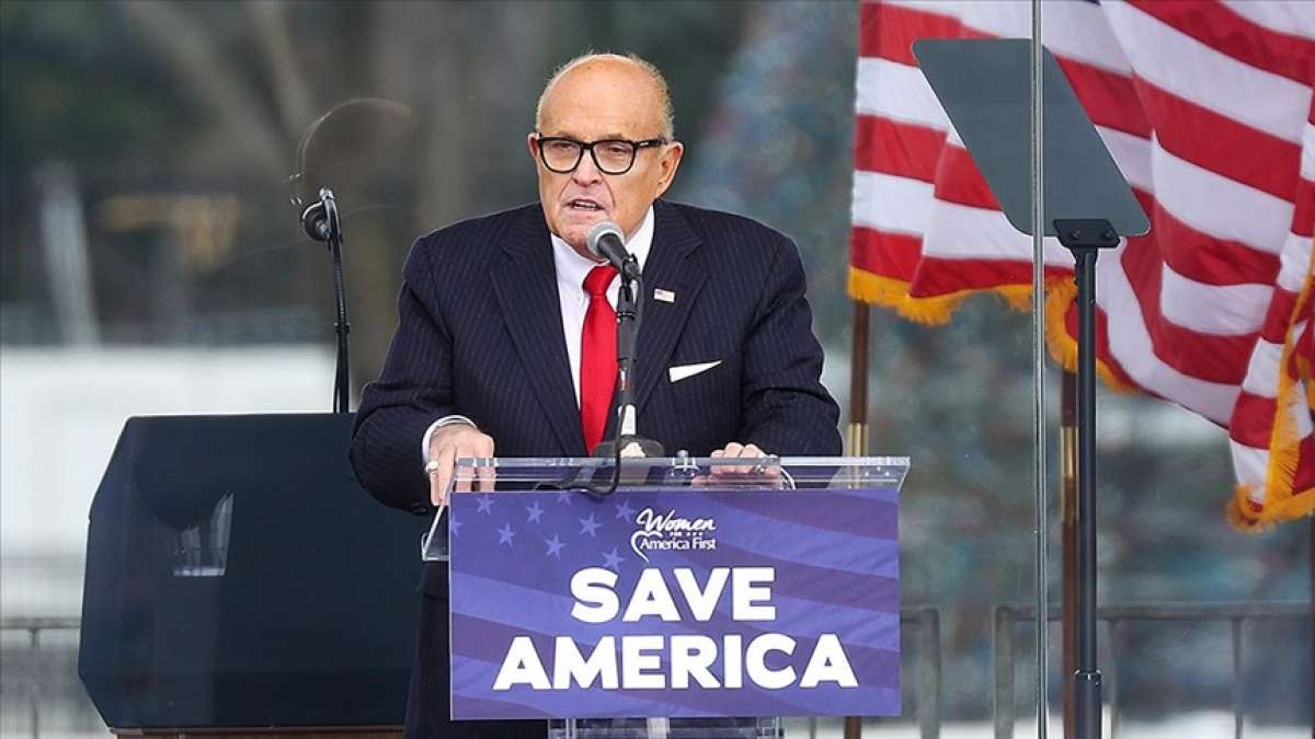 New York Barosu Trump'ın avukatı Giuliani'nin üyeliğinin iptali için soruşturma başlattı