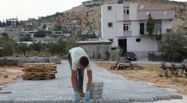 Nizip'te kilit taşı döşenmeyen mahalle kalmayacak 