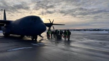 Norveç'in özel donanımlı uçan ambulansı depremzedeler için uçtu