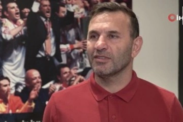 Okan Buruk: "Hala o gururu, heyecanı, mutluluğu yaşıyorum"