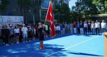 Okul Sporları Yıldızlar Tenis Türkiye Şampiyonası Demirci’de başladı