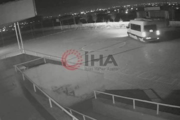 Okuldan k&ouml;m&uuml;r &ccedil;alan 2 kişi tutuklandı