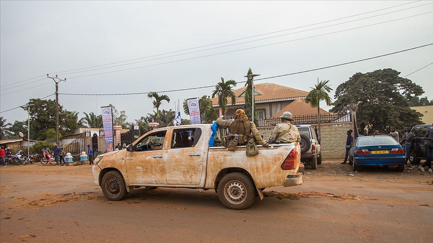 Orta Afrika Cumhuriyeti'nde 10 cumhurbaşkanı adayı 27 Aralık seçimlerinin iptalini istiyor