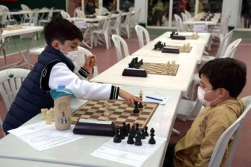 Osmangazi'de satranç heyecanı devam ediyor