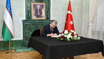 Özbekistan Cumhurbaşkanı Mirziyoyev, Türkiye'nin Taşkent Büyükelçiliğinde taziye defterini imza