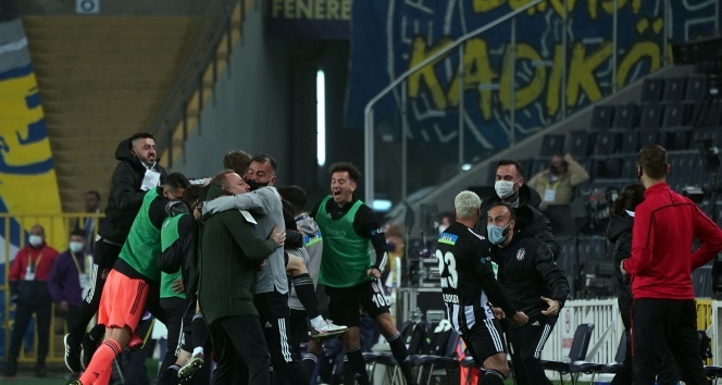 ÖZET İZLE: Fenerbahçe 3 - 4 Beşiktaş Maç Özeti ve Golleri İzle| FB BJK Kaç Kaç Bitti