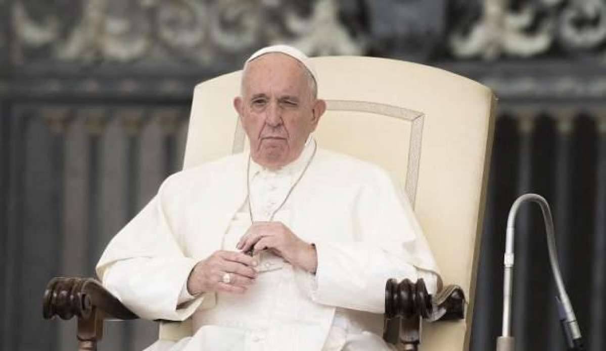 Papa, Alman kardinalin istifasını kabul etmedi