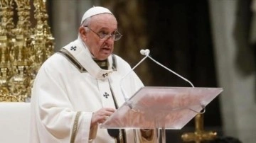 Papa Franciscus: Depremden etkilenenlere dua edelim