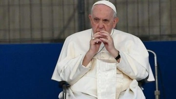 Papa'dan pornografi itirafı: Ne yazık ki bu, rahip ve rahibelerin de kusuru
