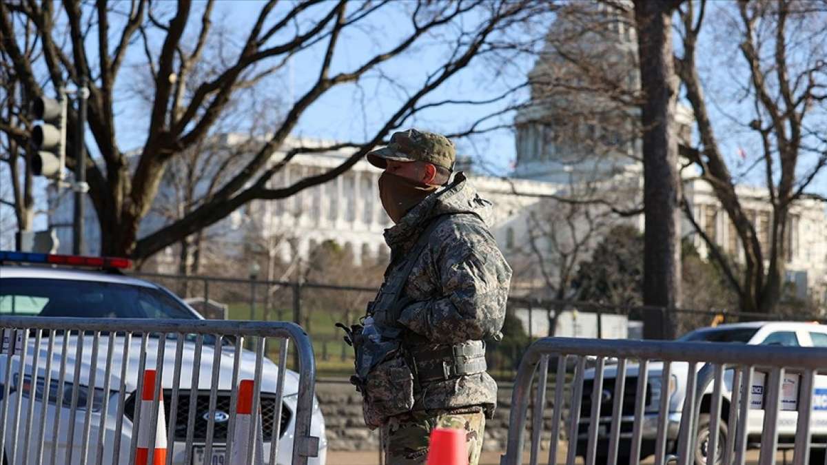Pentagon, Washington'da konuşlu 2 bin 300 ulusal muhafızın görev süresini 23 Mayıs'a kadar