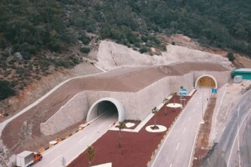 Phaselis Tüneli, Ulaştırma ve Altyapı Bakanı Adil Karaismailoğlu’nun katılımıyla yarın açılıyor
