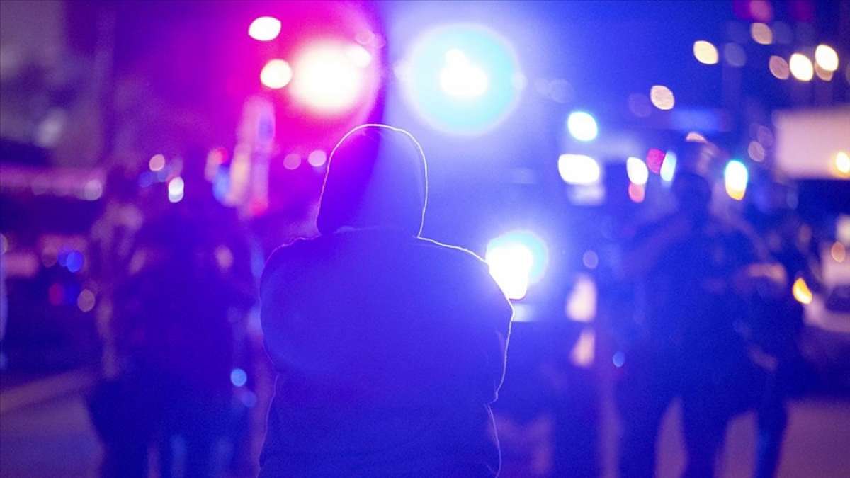 Polise göre Minnesota'da dün öldürülen siyahi genç kaza sonucu hayatını kaybetti
