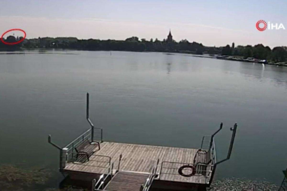Polonya'da helikopterin göle düşme anına ait görüntüler ortaya çıktı
