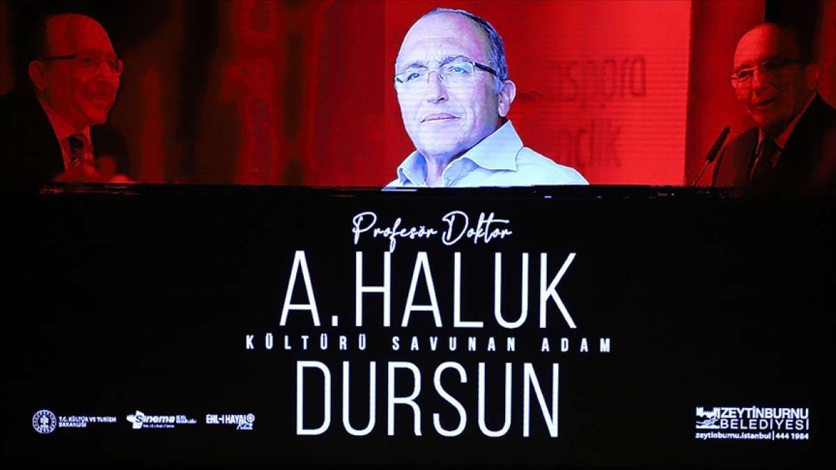 Prof. Dr. Ahmet Haluk Dursun, Zeytinburnu Belediyesince düzenlenen törenle anıldı