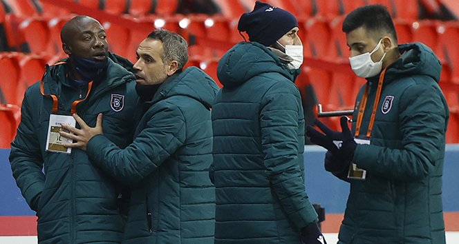 PSG - Başakşehir maçında Webo'ya ırkçılık!