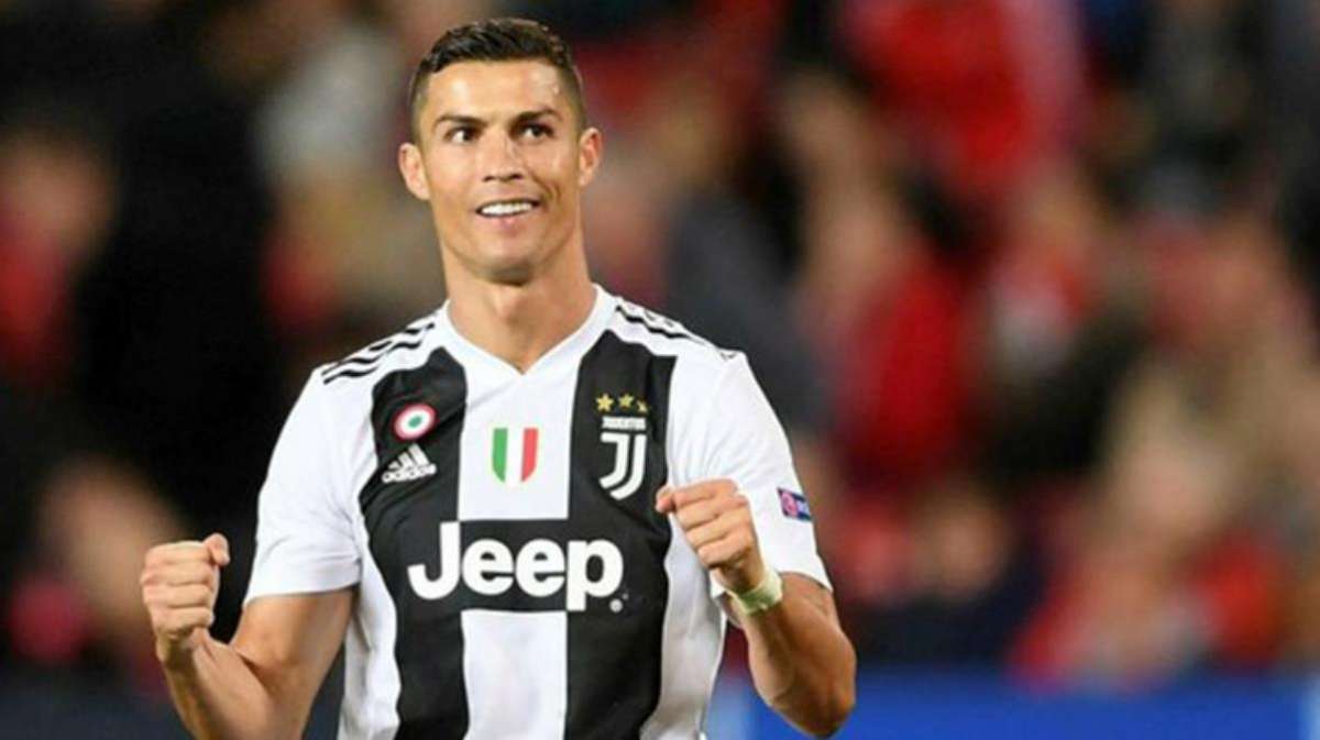 PSG, Cristiano Ronaldo için harekete geçti