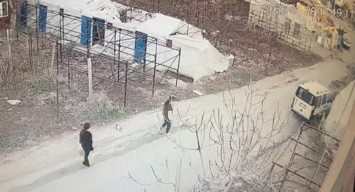 "G&uuml;le g&uuml;le giy" diyemeden yakalandılar